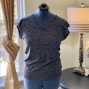 Reebok V Neck Wicking Workout Tee Size M